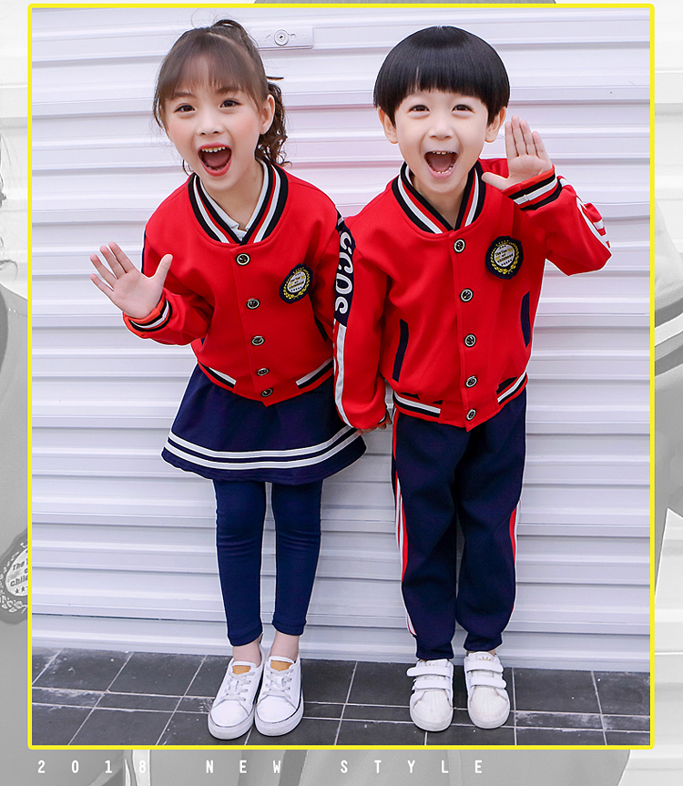 Lớp học tiểu học đồng phục học sinh cotton quần áo mẫu giáo mùa xuân và mùa thu trang phục thể thao phù hợp với phong cách mới đồ bộ bé trai