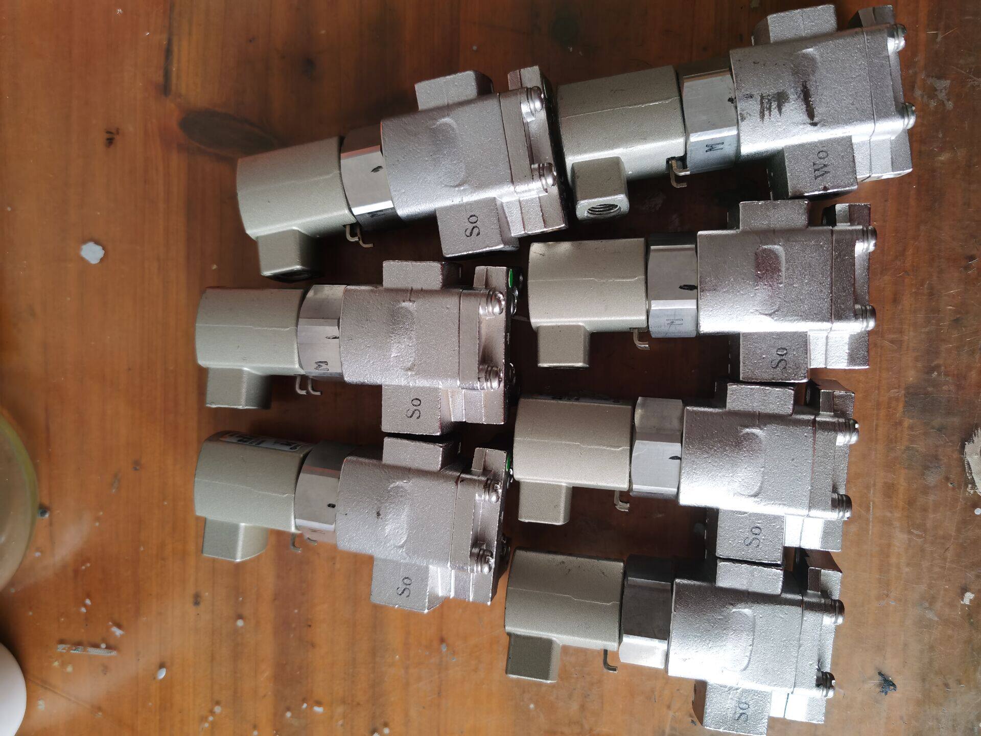 Japan SMC stainless steel air control valve VXA3234M spot 2 points caliber 1 4 original