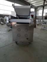 Shandong Qingzhou automatic dough pressing machine automatic dough kneading machine commercial automatic dough kneading machine type 350
