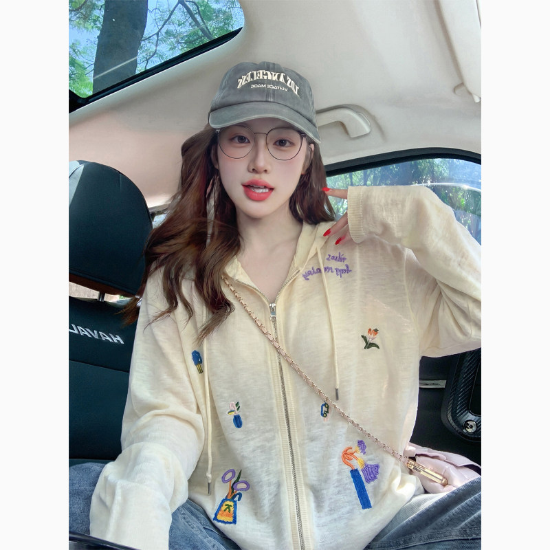 Yellow Embroidered Hooded Sun Protection Jacket for Women, Summer Korean Style Air Conditioning Cover-Up, Thin Loose Lazy Style Zip-Up Cardigan
