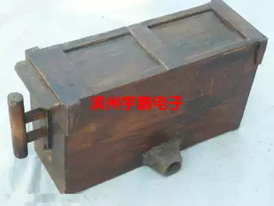 Folk old objects old wind box old wind box film and television props wooden wind box hand pull old wind box old wind box