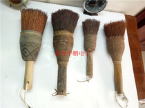 Folk nostalgic old objects old loom accessories brush home decoration farmhouse film and television props handicraft