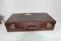 Old leather boxes in the Republic of China to compress crocodile old suitcase old antique box collection props decoration