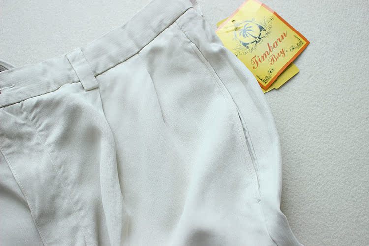 Mùa hè retro nam Hawaii lụa tơ tằm dệt lụa Quần short Bermuda quần giản dị (túi trắng) quan jean nam