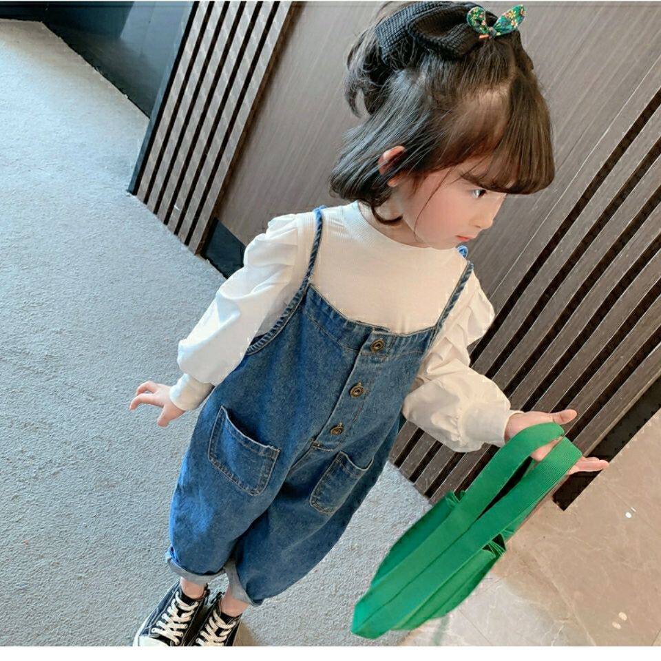 Girls denim holding baby bag pants suit girl baby spring and autumn foreign style fashionable children's children's clothing pants spring and autumn two-piece set