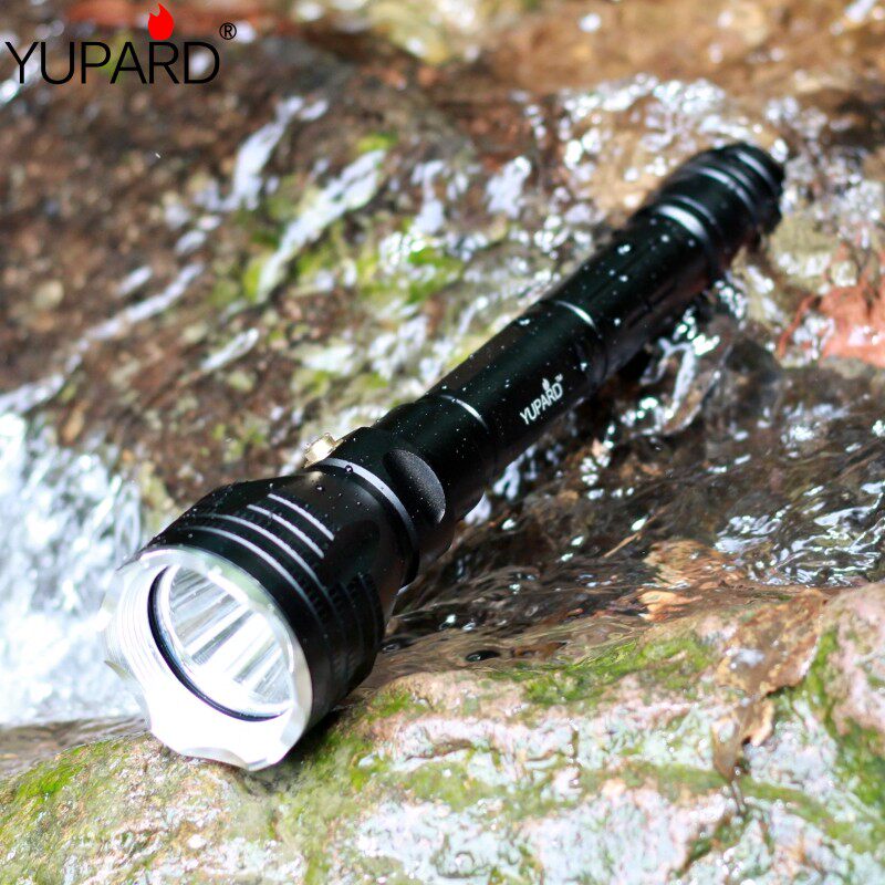Strong light flashlight yellow light charging long-range fill light diving flashlight L2 T6 waterproof LED night diving searchlight