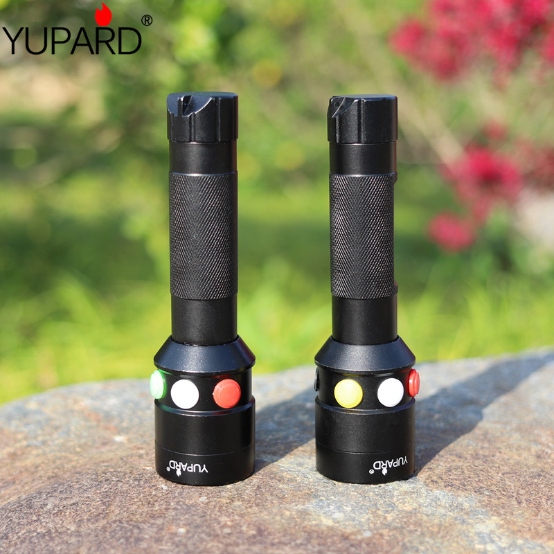Q5 strong light signal light life-saving flashlight red light green light yellow light white light 3 colors 7 files railway camping warning charging