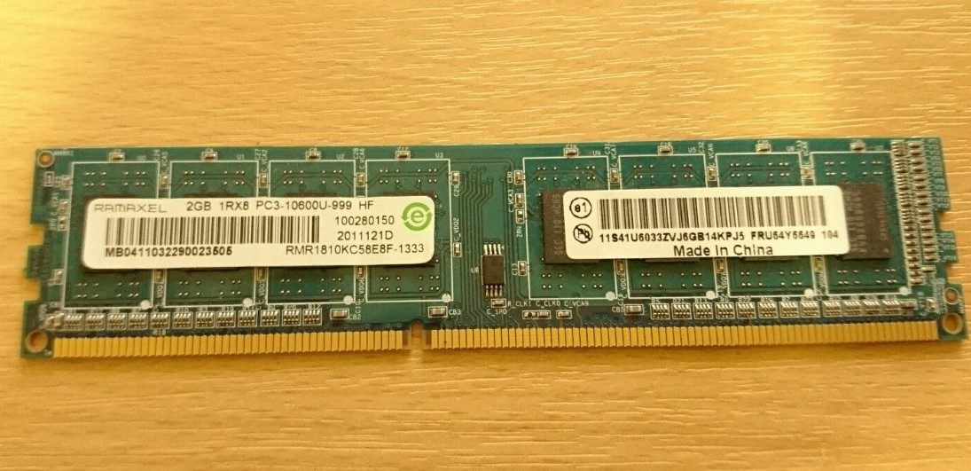 Memory Ramaxel RMR1810EC58E8F-1333 2G 1RX8 PC3-10600U-999 memory stick
