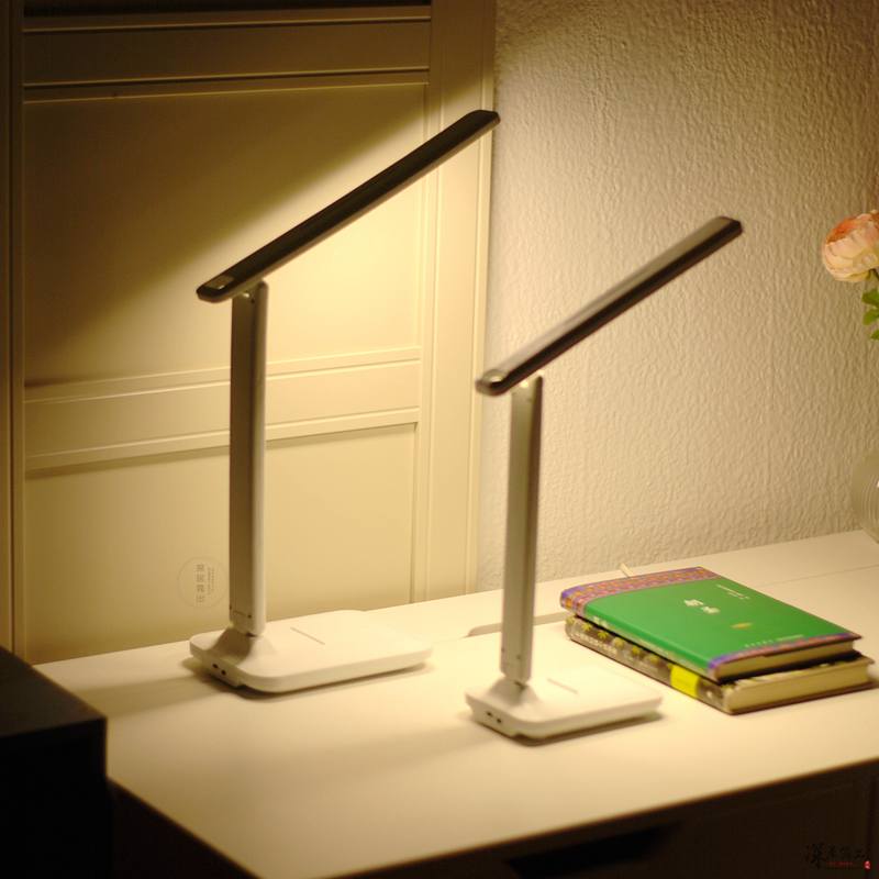 Rechargeable LED Table Light No FLED Learning Special Eye Care Student Dormitory Desk Learning Reading Light