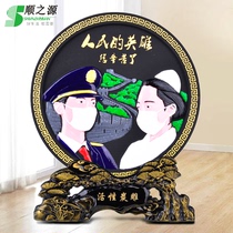 Commemorating the epidemic front-line volunteer medical care commendation craft gifts tribute to Wuhan heroes business activities customization