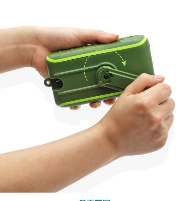 Dynamo 10.000 mA Solar Power quân gấp thiết bị bằng tay sạc kho báu Universal Mobile - Ngân hàng điện thoại di động sạc dự phòng mi