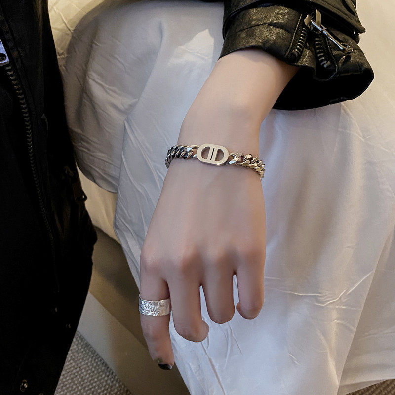 Trendy European and American Style ins Unique High-End Cuban Sterling Silver Bracelet, Niche Minimalist Style, Simple and Versatile Hip-Hop Jewelry Trendy European and American Style ins Unique High-End Cuban Sterling Silver Bracelet, Niche Minimalist Style, Simple and Versatile Hip-Hop Jewelry