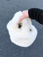 Белый нет кулон