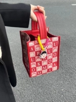 Красная сумка, подвеска