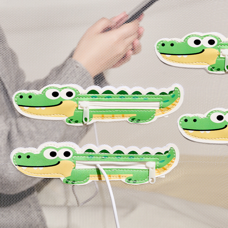 Mosquito Net Zipper Velcro Opening Self-Adhesive Type for Student Dormitory Bunk Beds, a Gadget for Mobile Phone Data Cable Charging Port