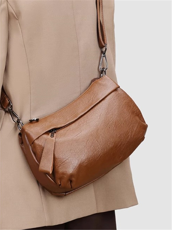 French Caringkleing2026 Dumpling Bag Women's 2026 New Handbag Retro Crossbody Middle-Aged Mother Bag