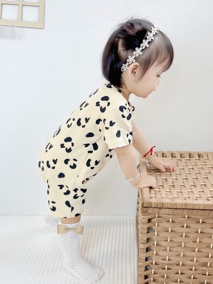 男婴薄款短袖纯棉爬服 可爱超萌婴儿衣服夏装女宝宝洋气豹纹哈衣