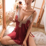 Сексуальное ошеломление Чонсам Ло