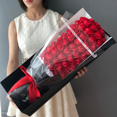 flower gift for wife