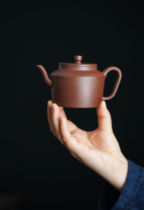 Folded shoulder palace lantern with clear bottom groove Wang Biao