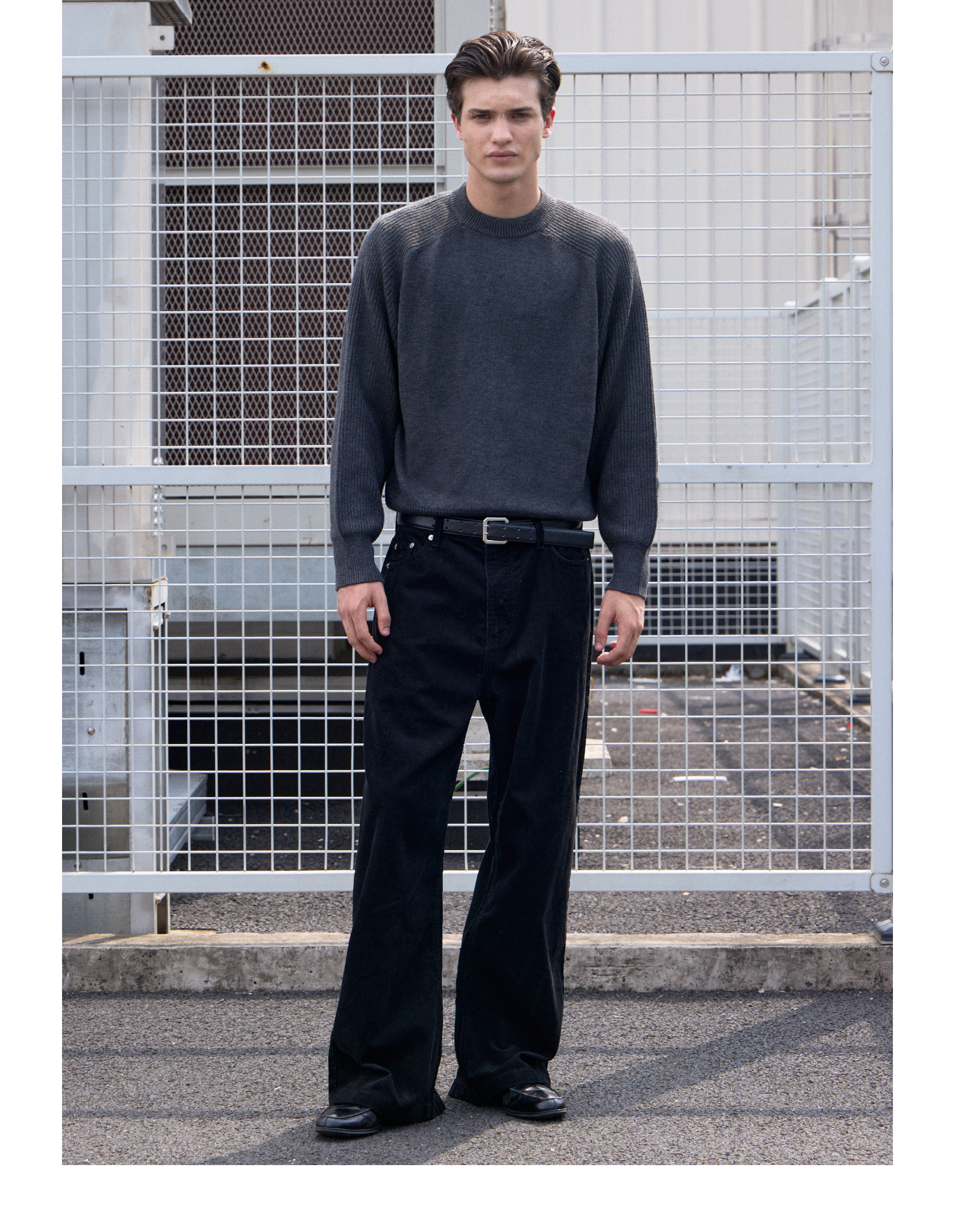 VLABMADE Ribbed Raglan Loose Knit Sweater