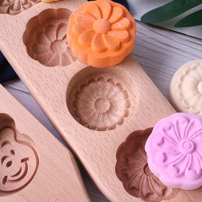 Baking Woody Ice Skin Mooncake Sharper Dim Green Beans Pastry Flour Pumpkin Pie rice cake rice cake Steamed Bread with clear and fruitful molds