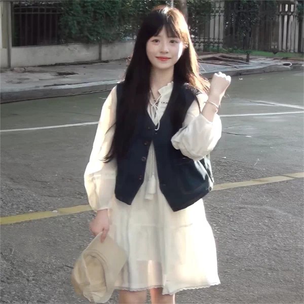 Товары от 依依不舍时尚潮流女装店