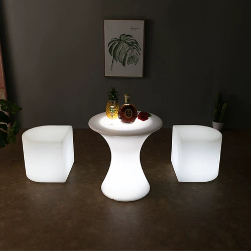 Everbright Crescent Chaird Led Balcony Nightclub Ktv Bar взимается на открытое деловое выставочное мероприятие Rest Bar Bar Stool