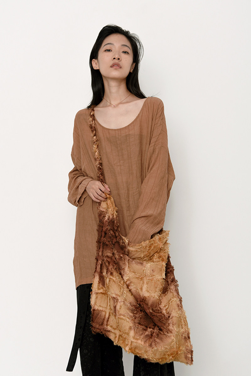 Qingtian Xuyi (sky will be twilight) 2023 Xia original design homemade natural silk micro-overdraft hood dark tattoo black round collar-Taobao