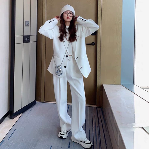 Брендовый белый весенний классический костюм, комплект, 2025 года, тренд сезона, премиум класс, в британском стиле