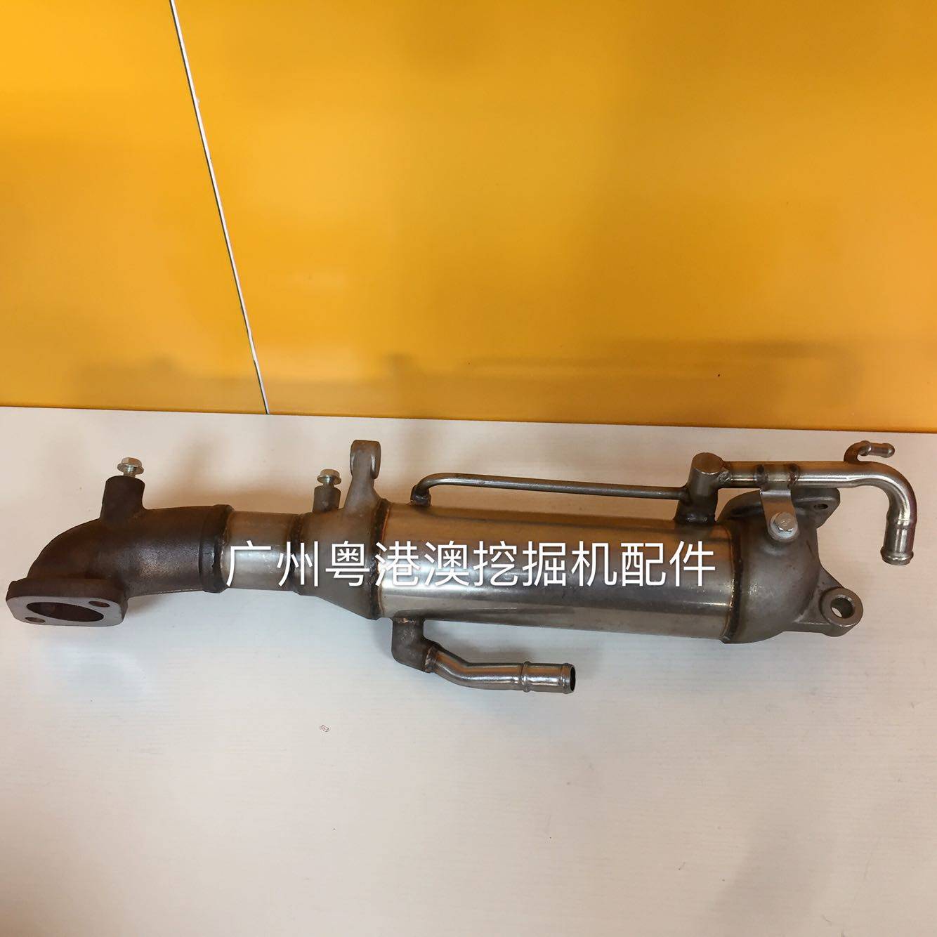 Digger Shensteel SK200 210230250 260-8 J05 vent valve through pipe EGR cooling circulation pipe