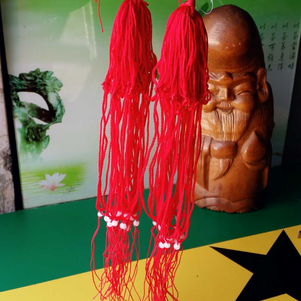 With beaded red rope string bead accessories rope sleeve neck hanging chest wearing pendant red line Men and women Old and less universal Pae-safe pendant