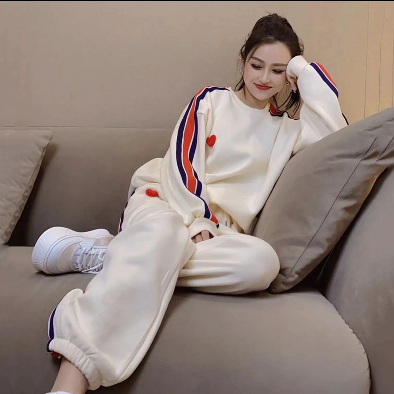 2026 New Style Pajamas for Women, Autumn and Winter Trendy Korean Version Loose-Fitting Loungewear Long-Sleeve Sweatshirt Two-Piece Set That Can Be Worn Outside