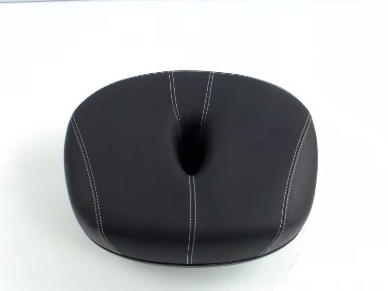 Universal Thickened Breathable Reflective Bicycle Seat Cushion for Folding Bikes, Anti-Butt Pain, New Model, No Nose Seat Bag Universal Thickened Breathable Reflective Bicycle Seat Cushion for Folding Bikes, Anti-Butt Pain, New Model, No Nose Seat Bag