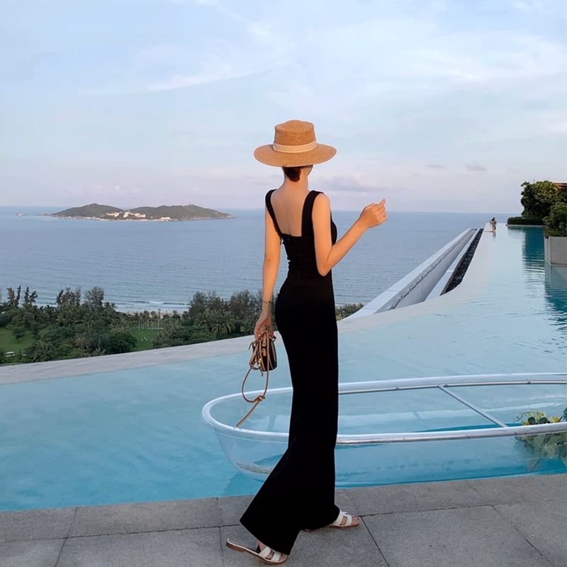 2025 New Stylish and Youthful Jumpsuit, Elegant Black Spaghetti Strap One-Piece Pants for Women, Summer Red Wide-Leg Overalls