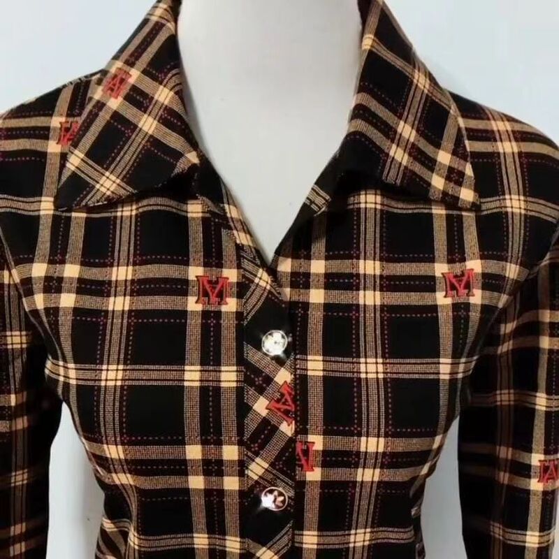 Spring and Autumn Plaid Shirt Middle-Aged Mom Top Easiest for Match Thin Outerwear Double Side Pocket Large Size Cardigan Women's Shirt