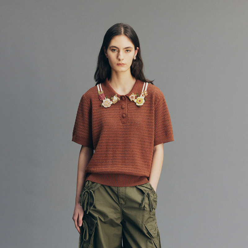 Uooyaa/乌雅 2026 Autumn New Collection'Grandma Sweater' Vintage Hand-Crocheted Sweater Polo T-Shirt Uooyaa/乌雅 2026 Autumn New Collection'Grandma Sweater' Vintage Hand-Crocheted Sweater Polo T-Shirt