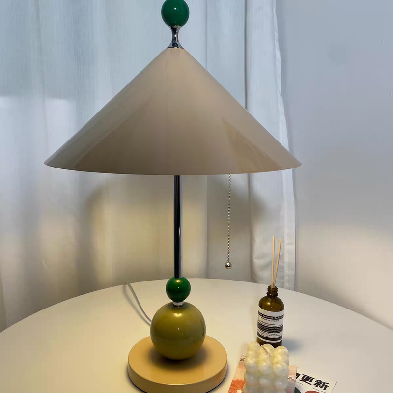 Creative and Stylish Children's Room Table Lamp, Italian Personality Memphis Umbrella Dopamine Colorful Bedroom Bedside Table Lamp