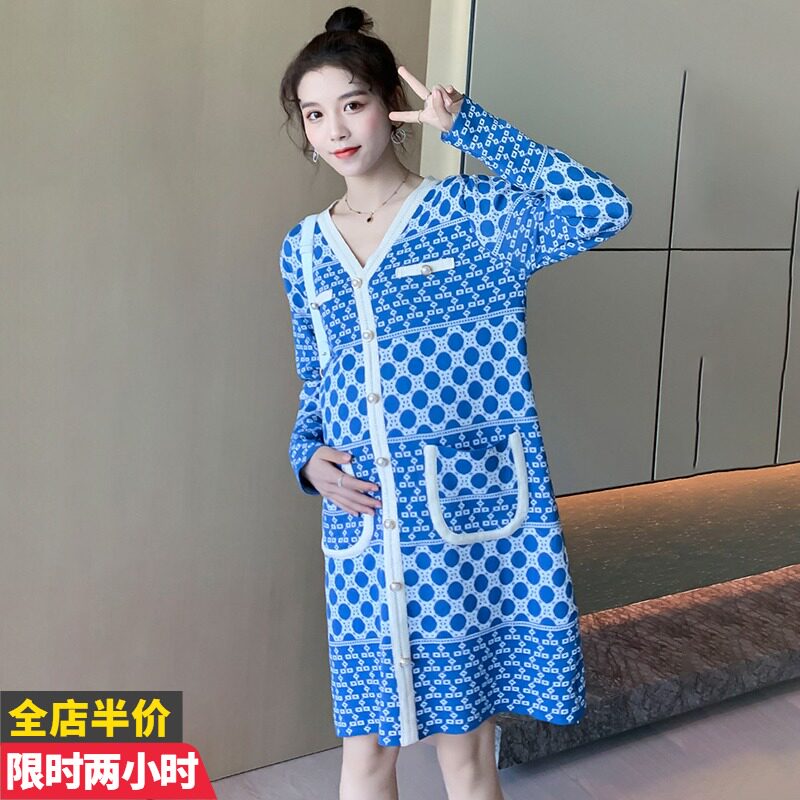 2021 Autumn New Foreign Pie Fashion Autumn Winter Spicy Moms Minus age Pregnancy Woman Dress Knit Long Sleeve Foreign Fashion Famous TEMPERAMENT