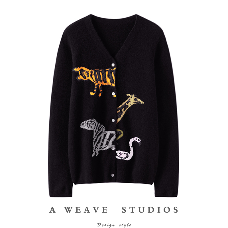 High-Light Moment! Animal Jacquard V-Neck Cashmere Cardigan for Women, Pure Cashmere Sweater, Knitted Cardigan Jacket for Autumn and Winter