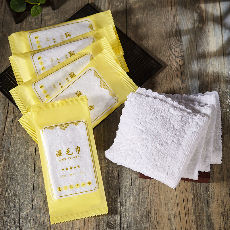 Thickened wet towel Hotel dining hall Hotel large amount of custom-made printed logo advertising disposable wet towel