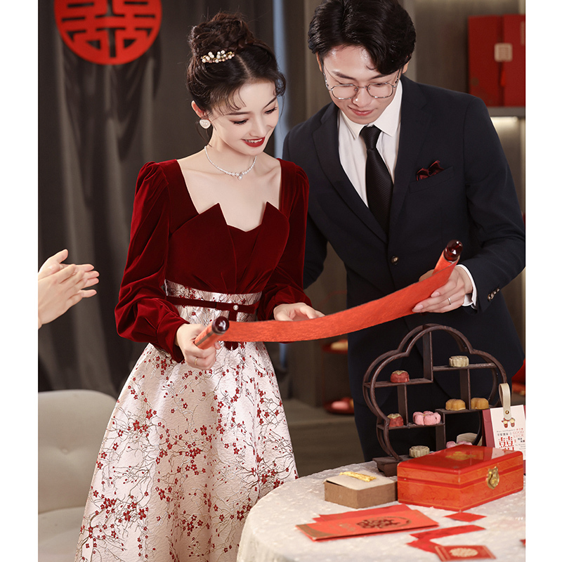 Bride's Wedding Toast Dress 2026 New Engagement Dress, Stunning Homecoming Dress, High-End Light Luxury, Niche, Elegant and Grand