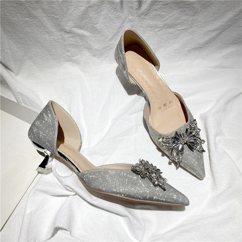 Small high heels women's medium heel 2022 new spring and autumn net red hollow pointed silver rhinestone wedding shoes stiletto shoes