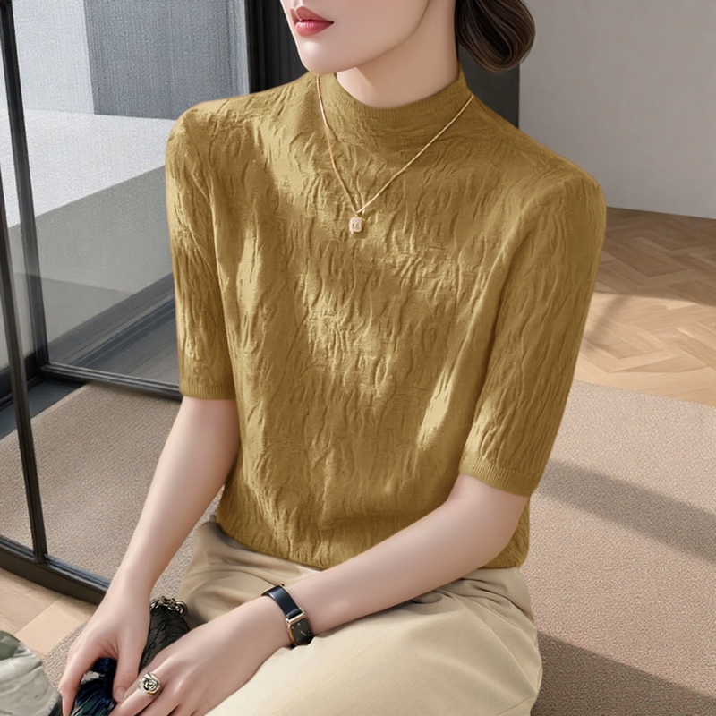 Early Autumn Clothing, High-End Textured Thin Mid-Sleeve Knitwear T-Shirt for Women, Elegant Five-Quarter Sleeve Top, Slim Fit and Flattering