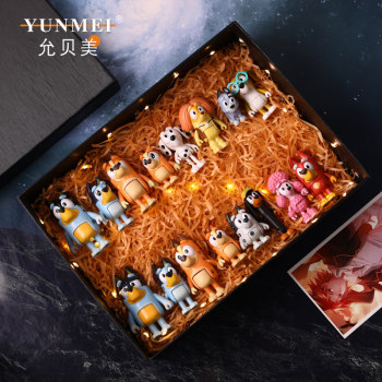 Yunbeimei cute cartoon blind box toy