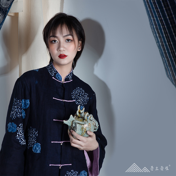 My land and my life force Zhou Chunqiu national tide series blue indigo liquidambar dyed hydrangea double-breasted women's jacket national style top