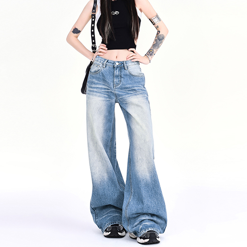 Light Blue Low-Waisted Wide-Leg Jeans for Women, New 2026 Summer Versatile Retro Hot Girl Drapey Loose Straight-Leg Pants