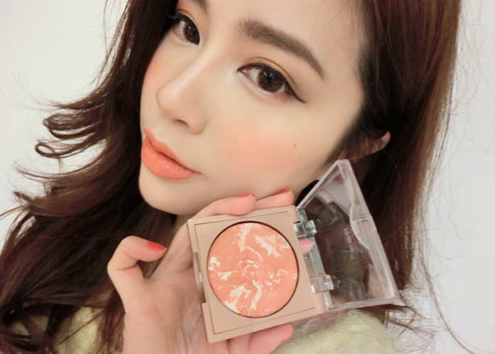 Chính hãng spelly thơ cánh hoa mới bắt đầu ngọc trai đĩa đỏ trang điểm khỏa thân không thấm nước sửa chữa năng lực màu hồng kéo dài - Blush / Cochineal má hồng