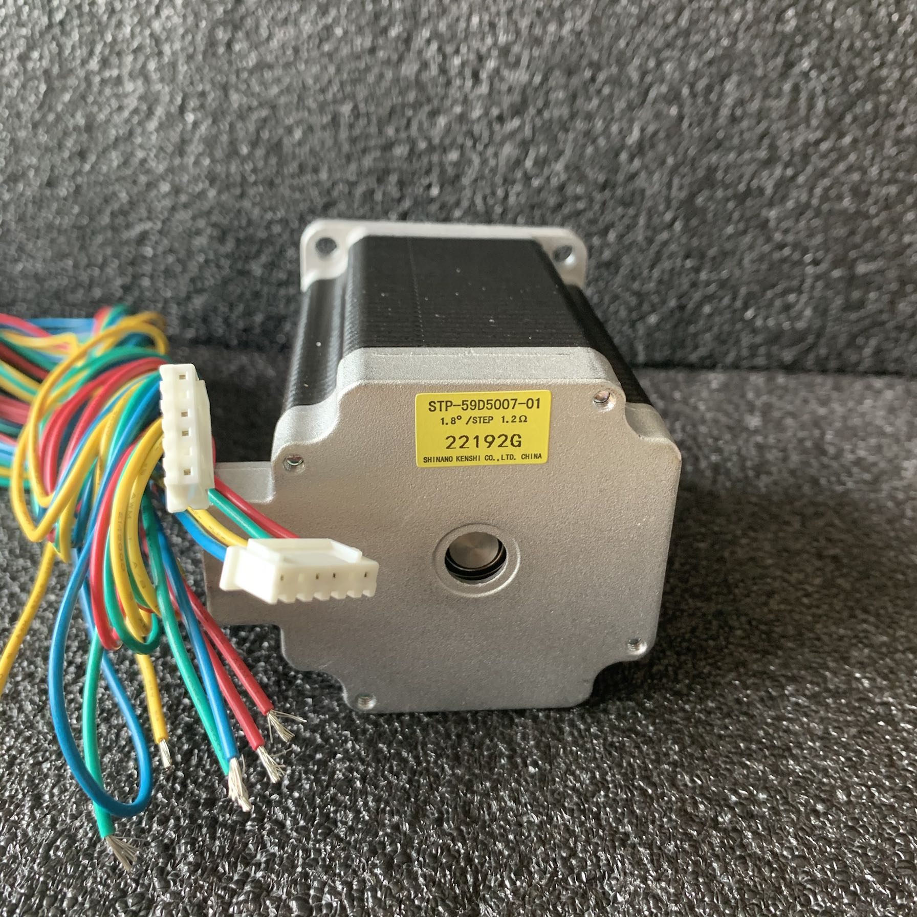 Shinano 57 stepper motor spot STP-59D5007-01 and motor STP-59D5007 spot new package