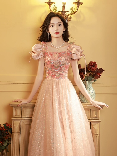 Вечернее платье, изысканный стиль, французский стиль